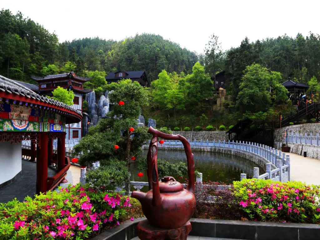 浮梁縣雙龍灣生態(tài)園景區(qū)森林康養(yǎng)基地.jpg