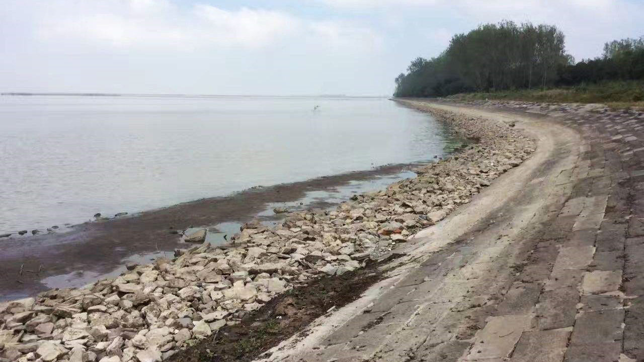 洪澤湖大堤.jpg