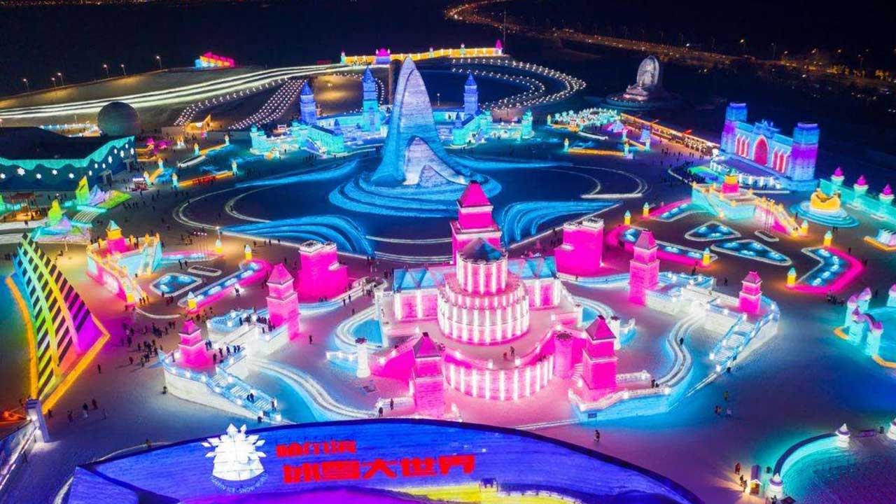 黑龍江哈爾濱冰雪大世界.jpg